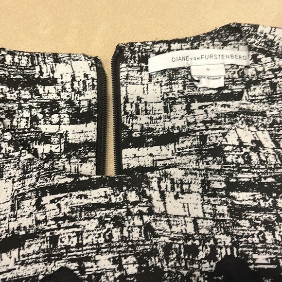 Diane von Furstenberg DVF Pentra Dress Size 0 - Picture 3 of 8